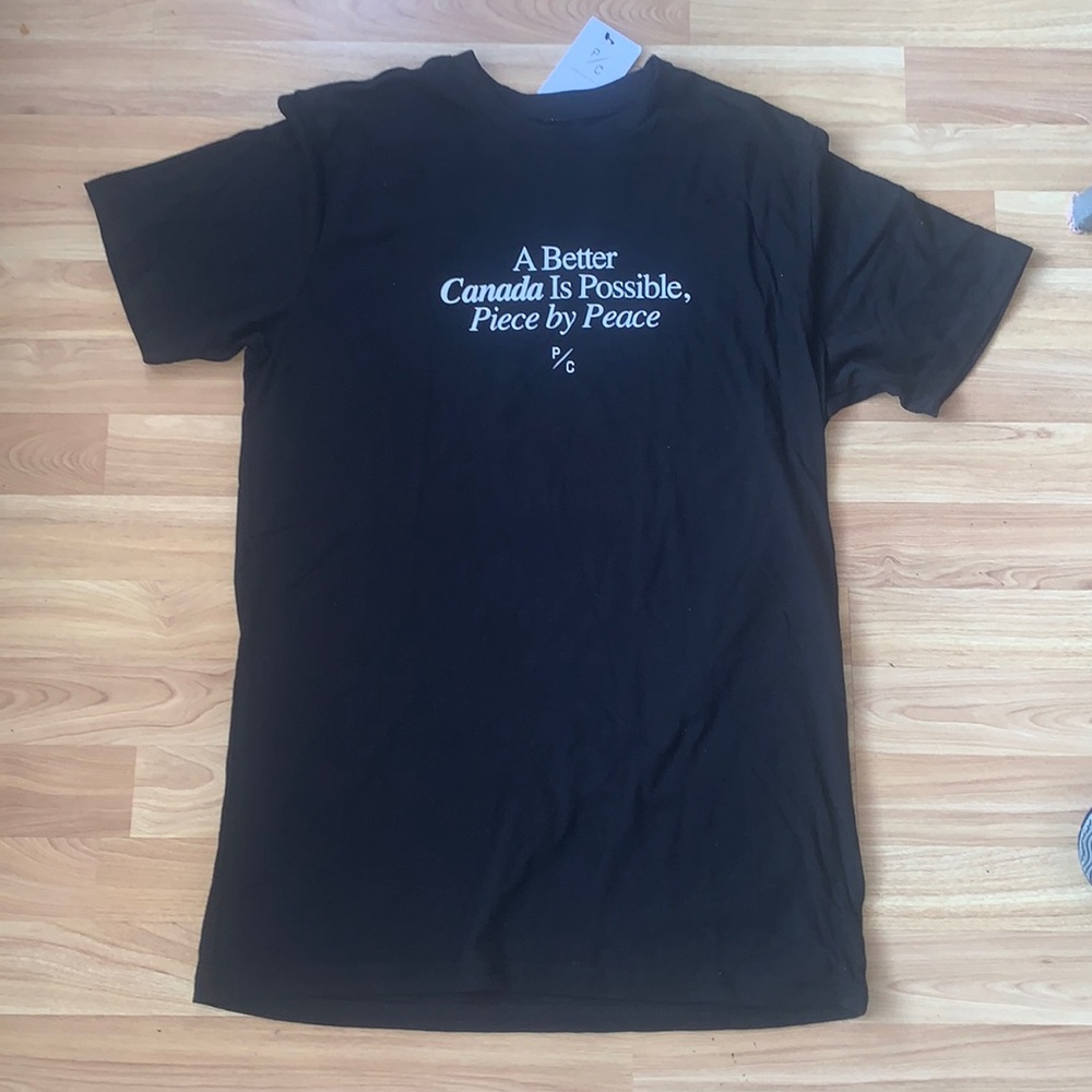 Peace Collective | Black Canadian T Shirt Size Small